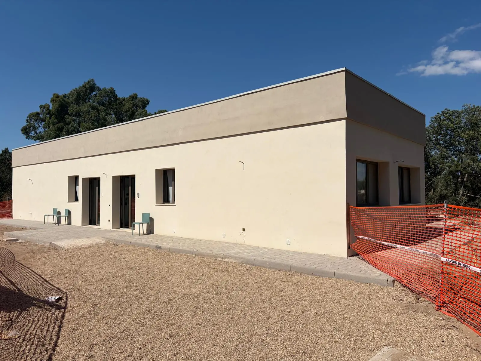 Housing First a Donigala, il Comune difende l’apertura anticipata: «La priorità era dare un alloggio»