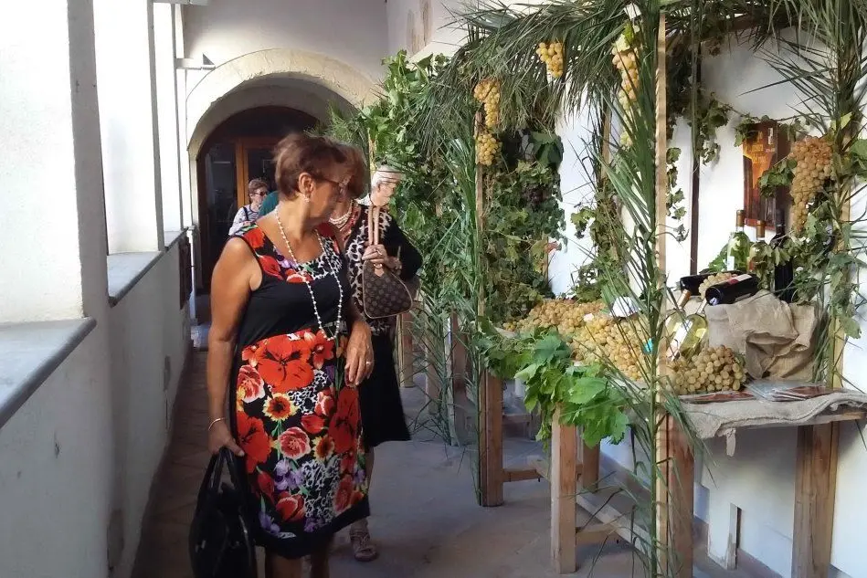 La mostra in via Porcu