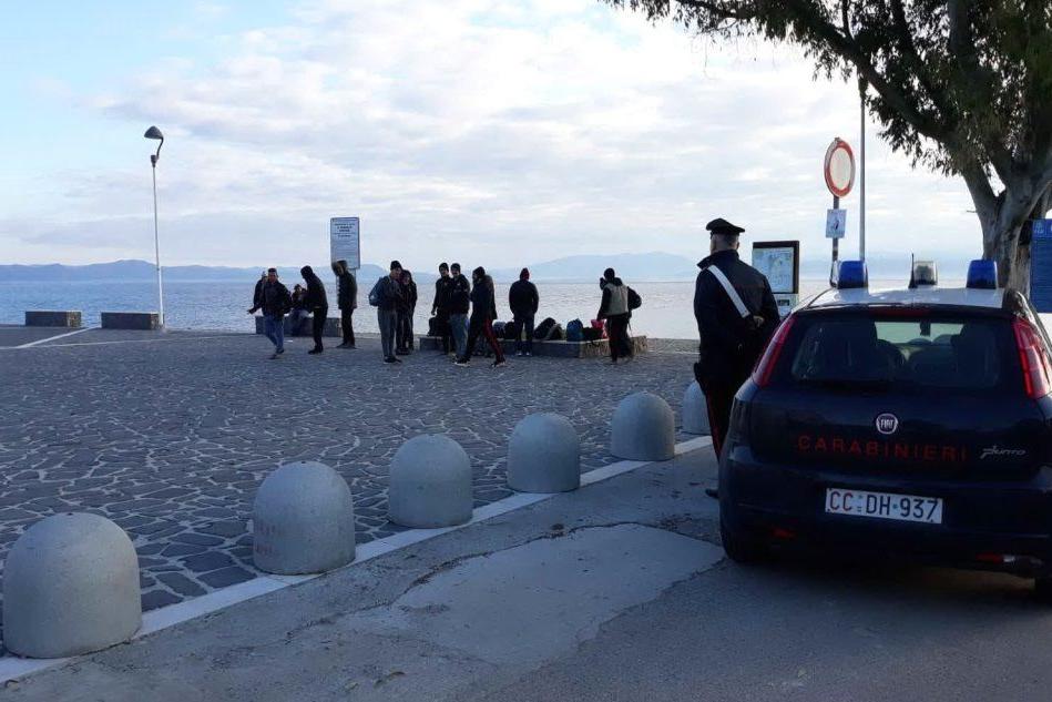 Nuovo massiccio sbarco di migranti sulle coste del Sulcis
