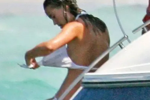 Pippa Middleton in topless