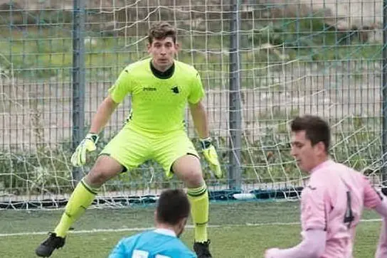 Leonardo Marson in azione con la maglia del Palermo