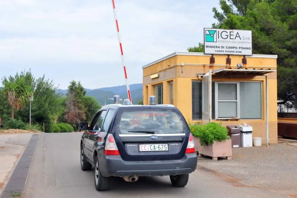 Carabinieri all'Igea di Campo Pisano