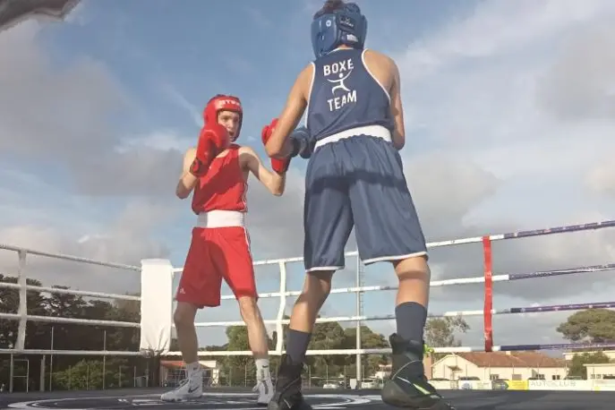 Un incontro di boxe a Campanedda (foto Pala)