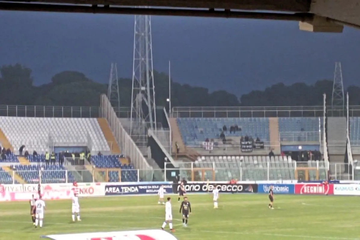 Un'immagine del match tra Pescara e Olbia (foto Ilenia Giagnoni)