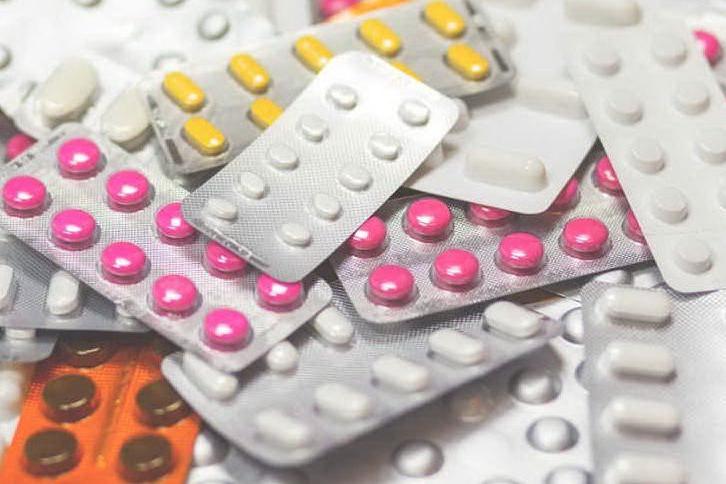 Farmaci introvabili in Sardegna: l'allarme dei malati reumatici