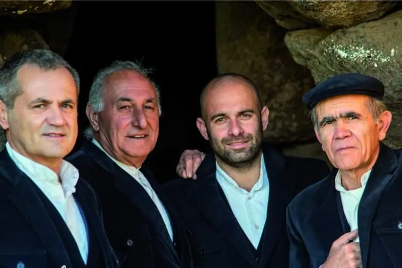 Tenores Santa Sarbana (foto Oggianu)