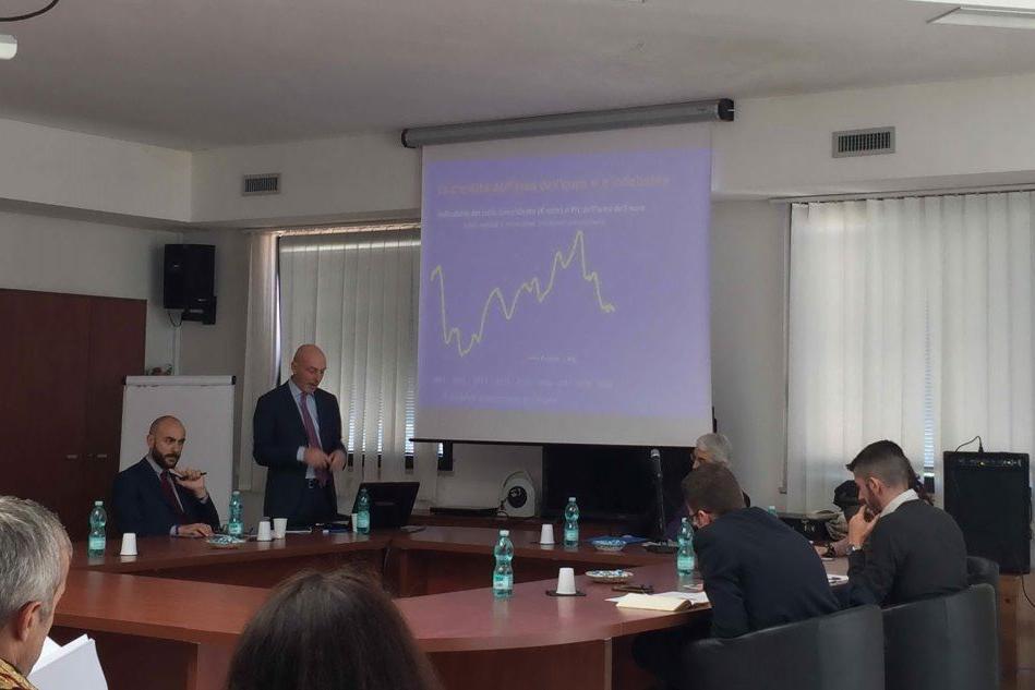 Rapporto Bankitalia a Tortolì: l'economia regionale ristagna