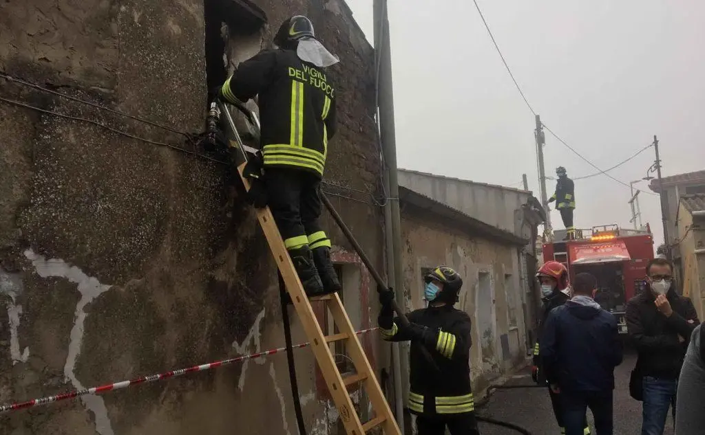 Il sopralluogo dei Vigili del fuoco a Terralba