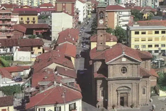 Un'immagine di Nichelino con la chiesa della Santissima Trinità