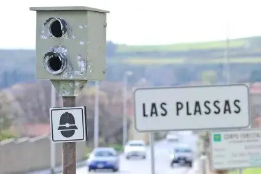 L'autovelox colpito dai pallettoni