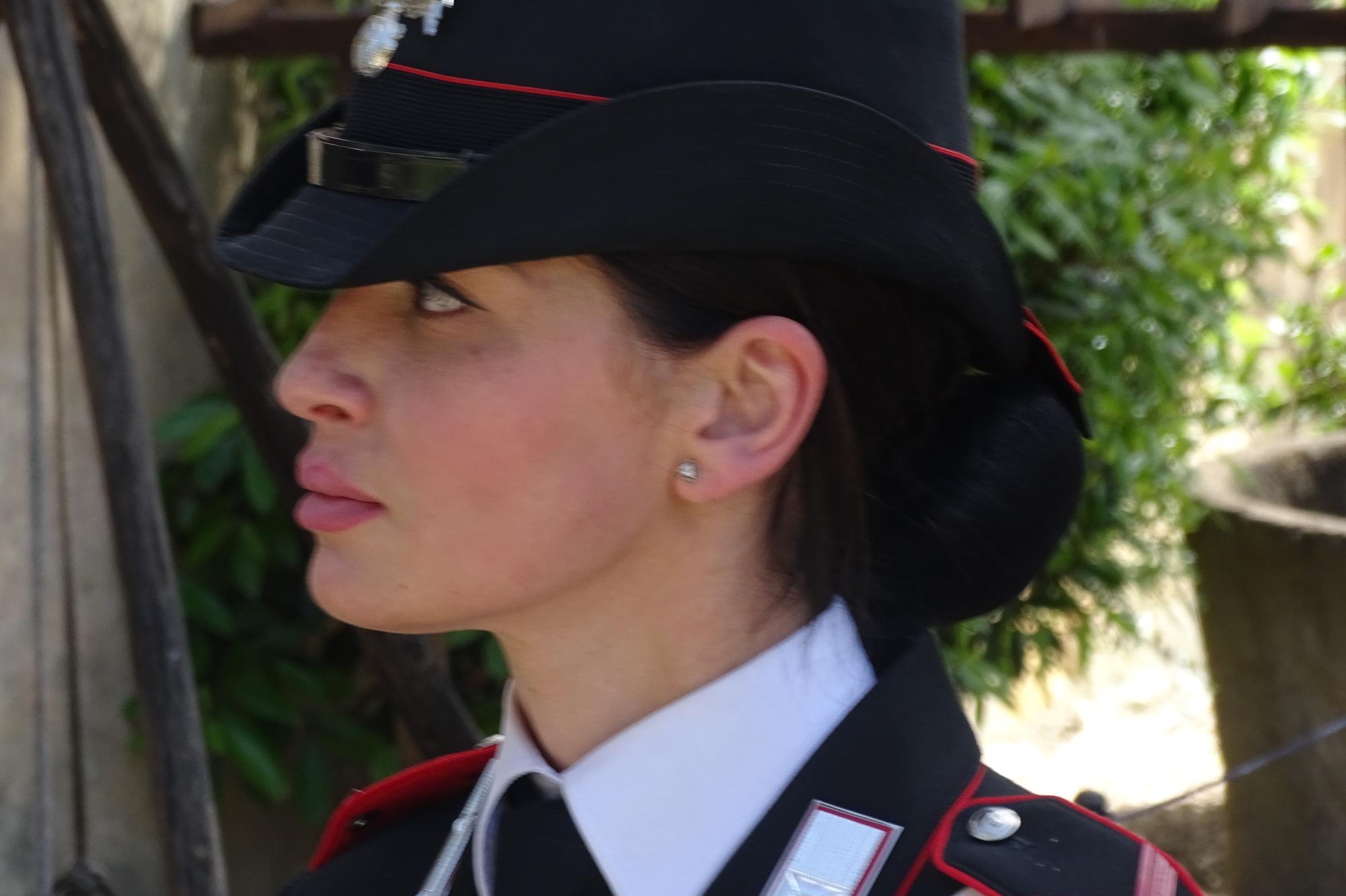 Una militare (foto carabinieri)