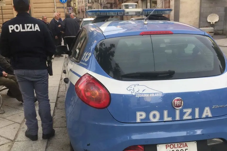 Una Volante (Archivio L'Unione Sarda)