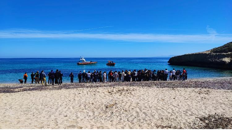 Giornata del mare a Porto Torres: 260 studenti per la tutela dell'ambiente