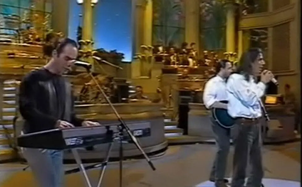 Raggiunge l'apice della sua carriera nel 1995