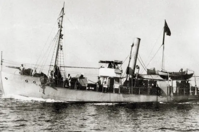 Il motopeschereccio Onda nella I Guerra mondiale (foto concessa)