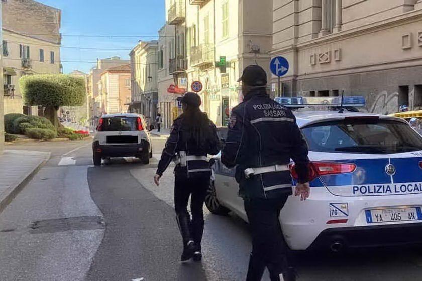 Quattro furti in una settimana, 30enne in manette a Sassari