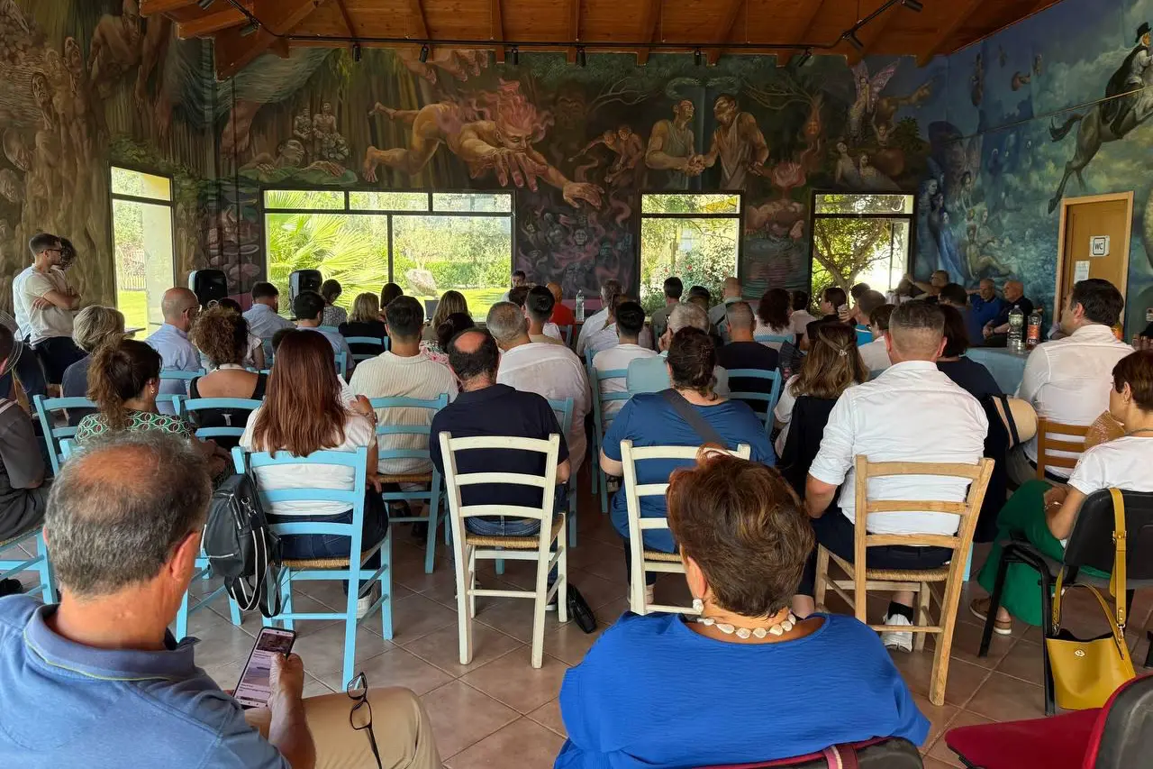 L'assemblea dei Progressisti a Santa Giusta