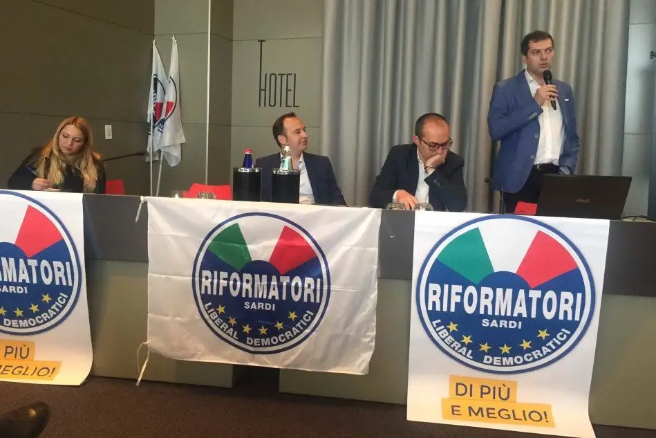Il tavolo dei relatori, da sinistra: Elena Secci, Giorgio Angius, Paolo Truzzu e Matteo Rocca (foto L'Unione Sarda - Careddu)