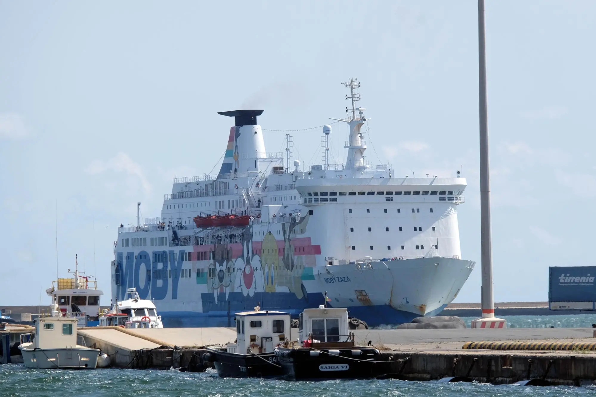 Una Moby in porto