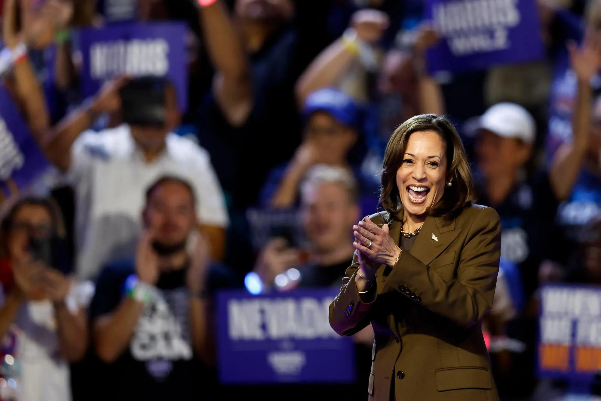 Kamala Harris durante un comizio elettorale per le presidenziali americane del 5 novembre