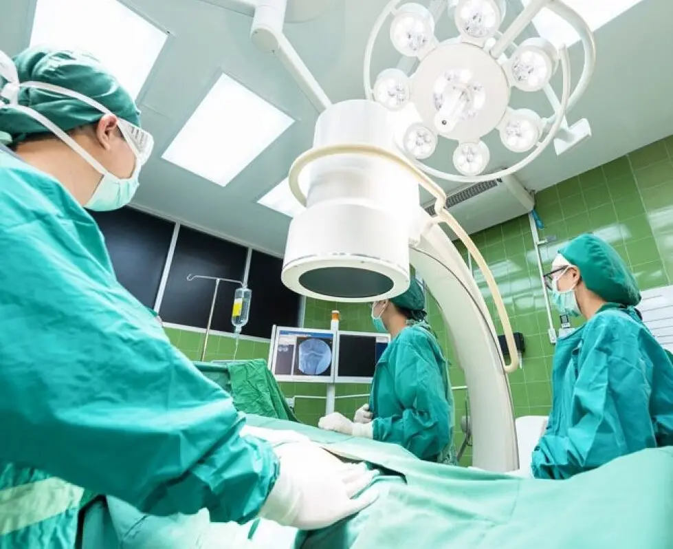Assunzioni di medici solo nelle “periferie” Esplode la polemica