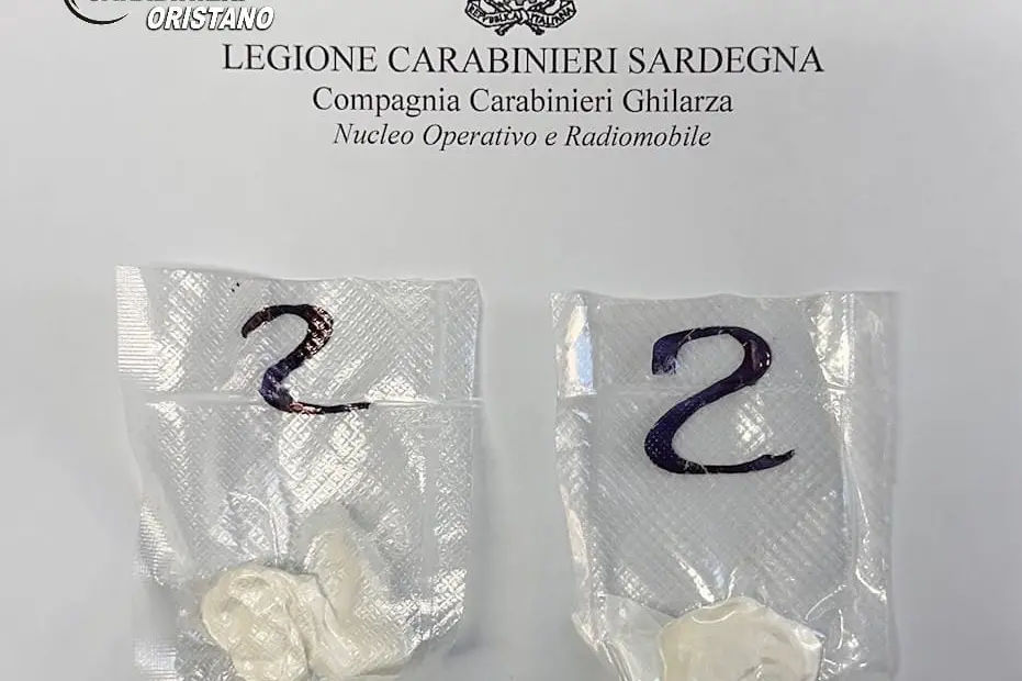 Le dosi (Carabinieri)