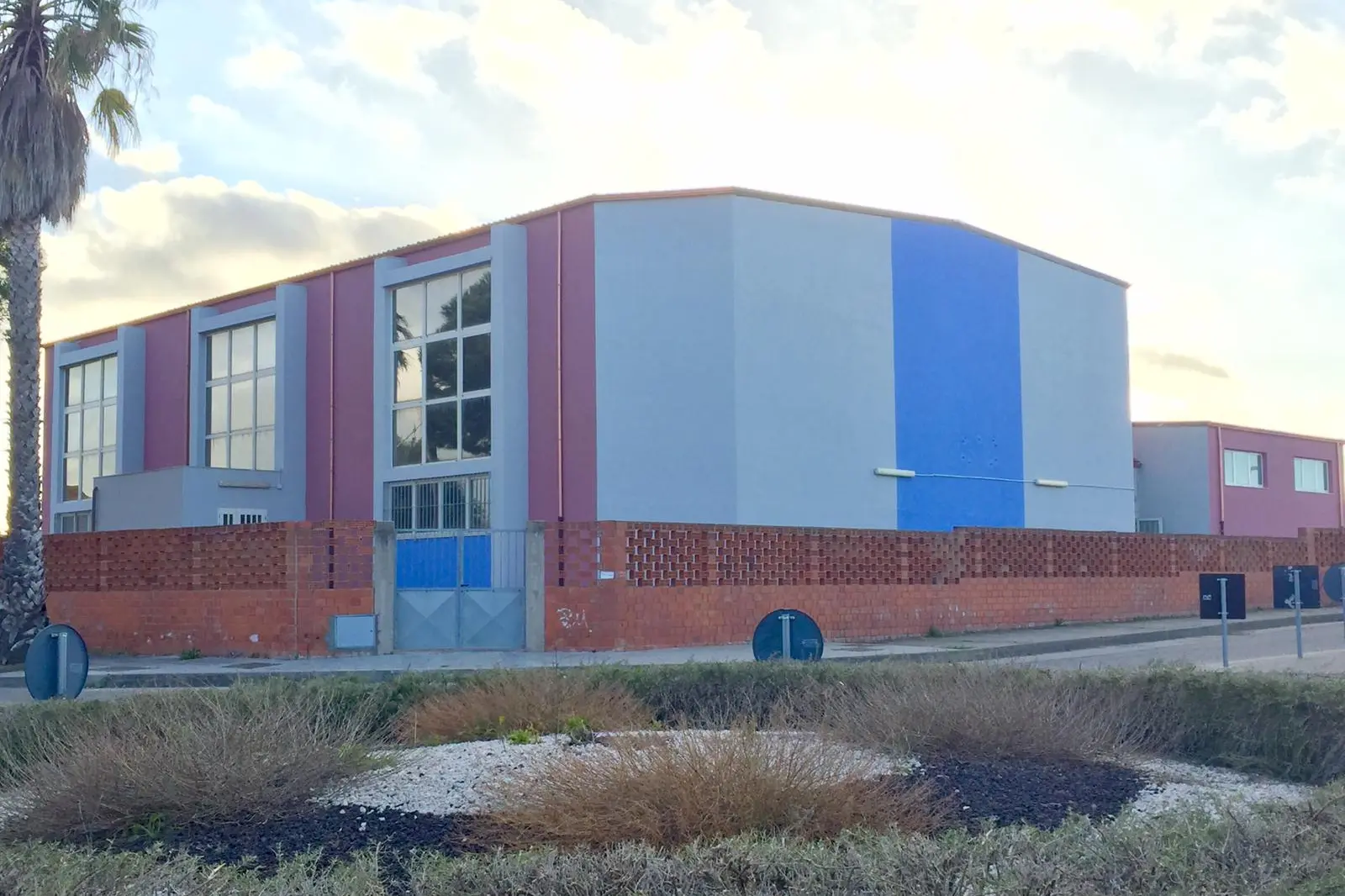 La palestra comunale di Palmas Arborea (foto Pala)