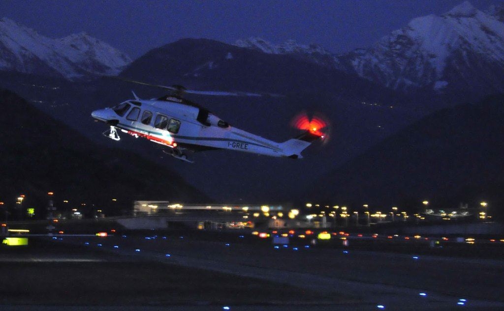 Tragedia in Valle d'Aosta: scontro tra un elicottero e un aereo da turismo