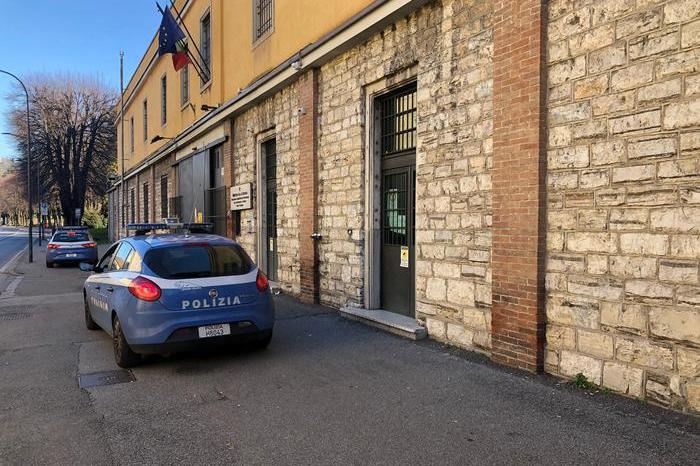 Il carcere di Brescia (Ansa)