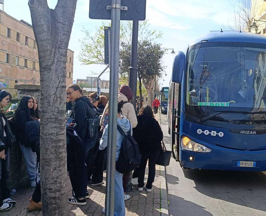 Il capolinea dell’Arst trasloca nella nuova stazione Rfi