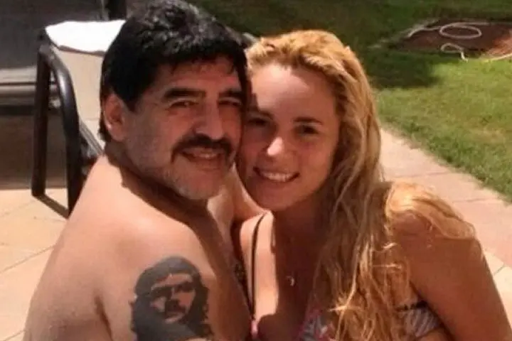 Maradona con Rocio Oliva da oggi.it