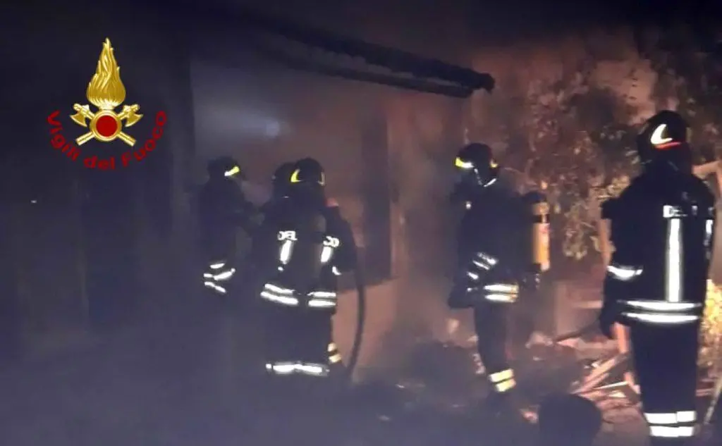 L'intervento a Quartu (Foto Vigili del fuoco)