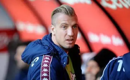 Dal 2008 al 2013 è stata legata al calciatore Maxi Lopez