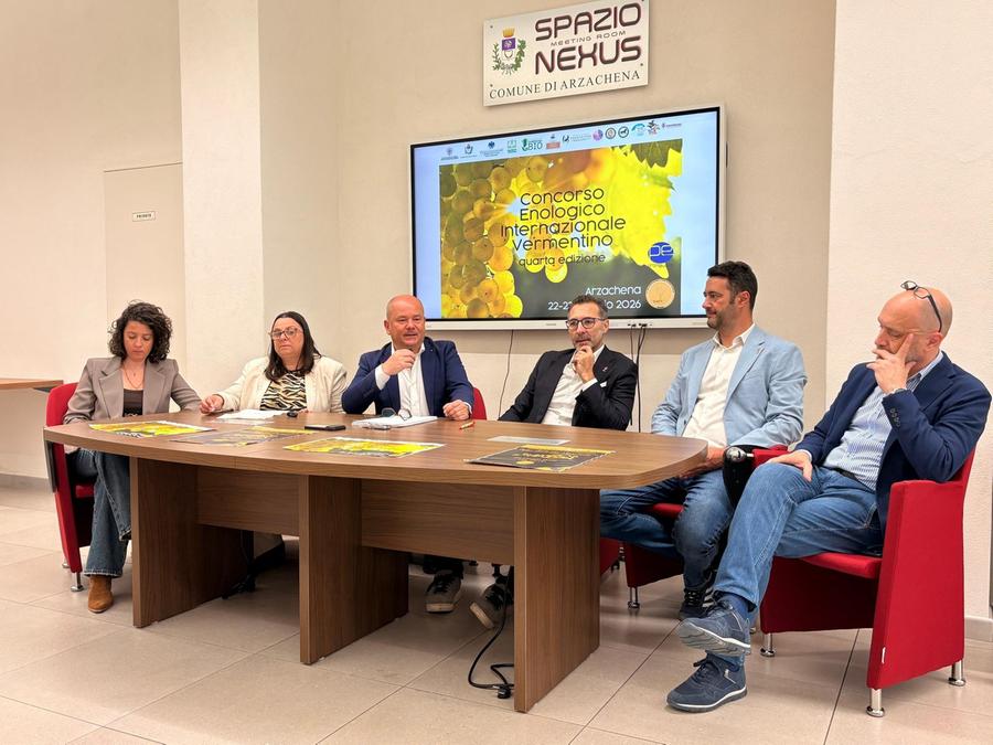 Arzachena capitale del Vermentino: il 22 e 23 maggio la sfida mondiale tra le migliori etichette