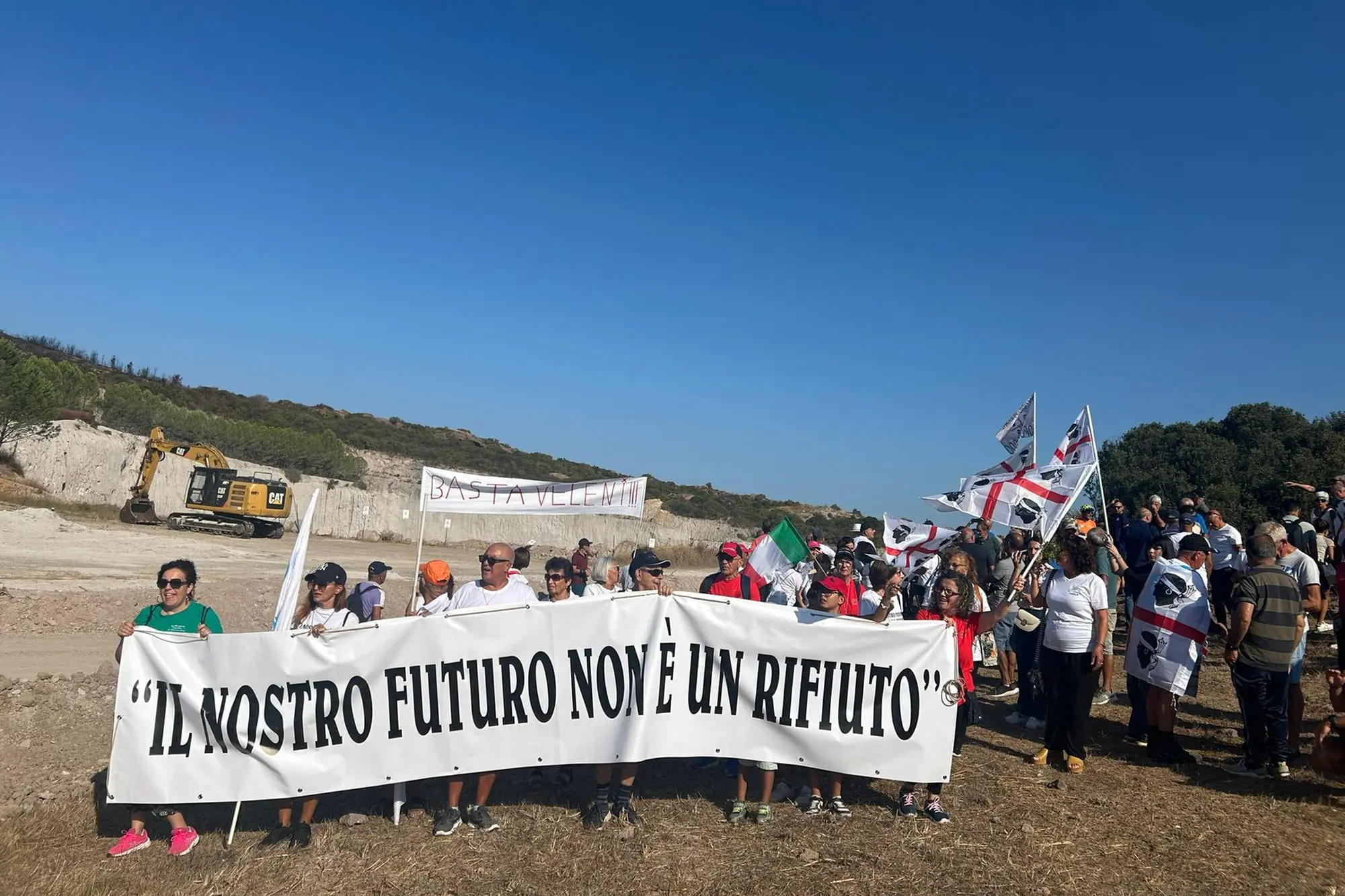 La protesta a San Giovanni Suergiu (foto Murru)