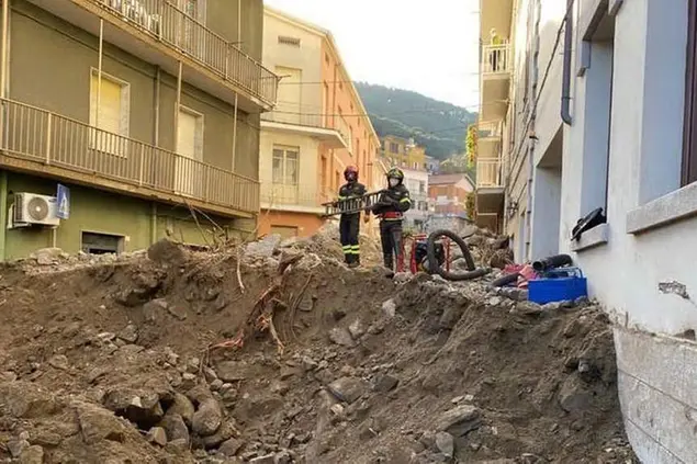 I danni dell'alluvione (archivio L'Unione Sarda)