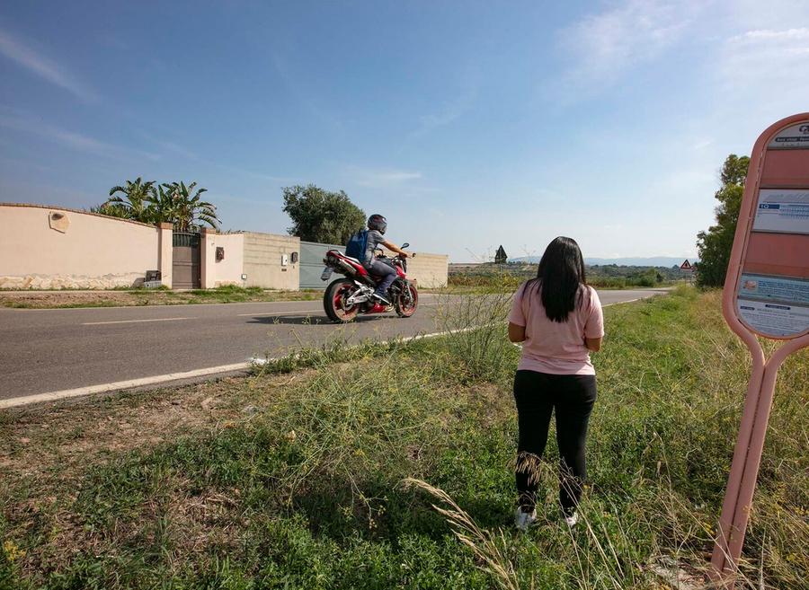 Degrado e buio, la protesta dei residenti