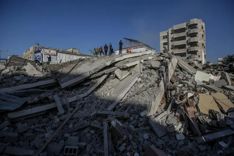 Devastazione a Gaza dopo un raid (EPA/HAITHAM IMAD)