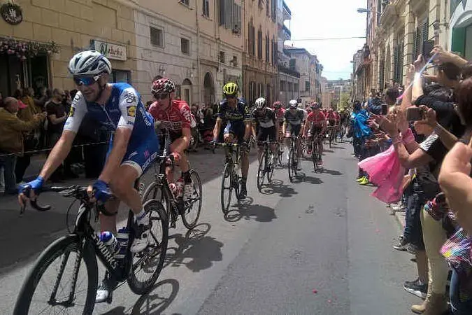 Il Giro attraversa Sassari
