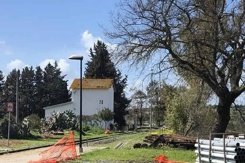 Casa cantoniera a Barrali (foto Severino Sirigu)