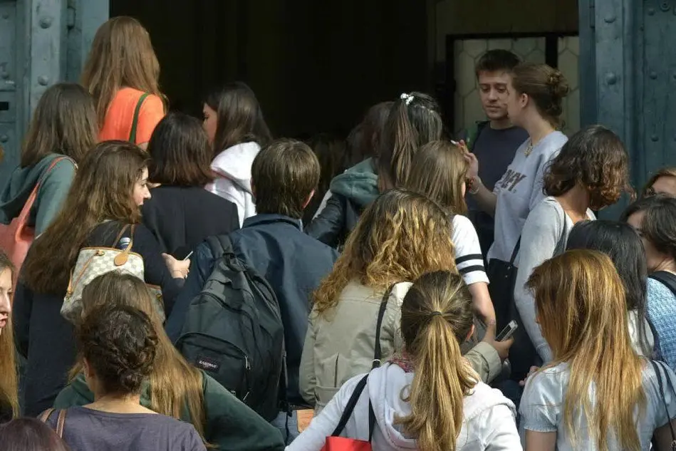 Studenti