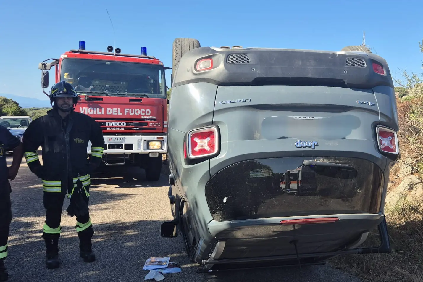 L'auto ribaltata