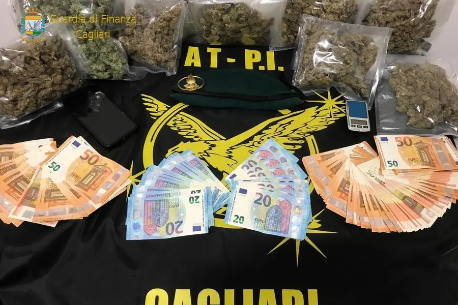 L'oggetto del sequestro (foto Guardia di finanza)
