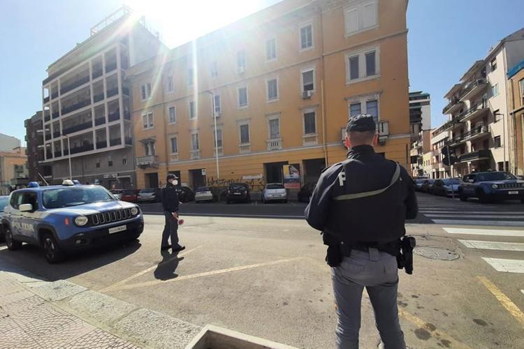 Sorpreso a rubare a Sant’Avendrace, 22enne in arresto