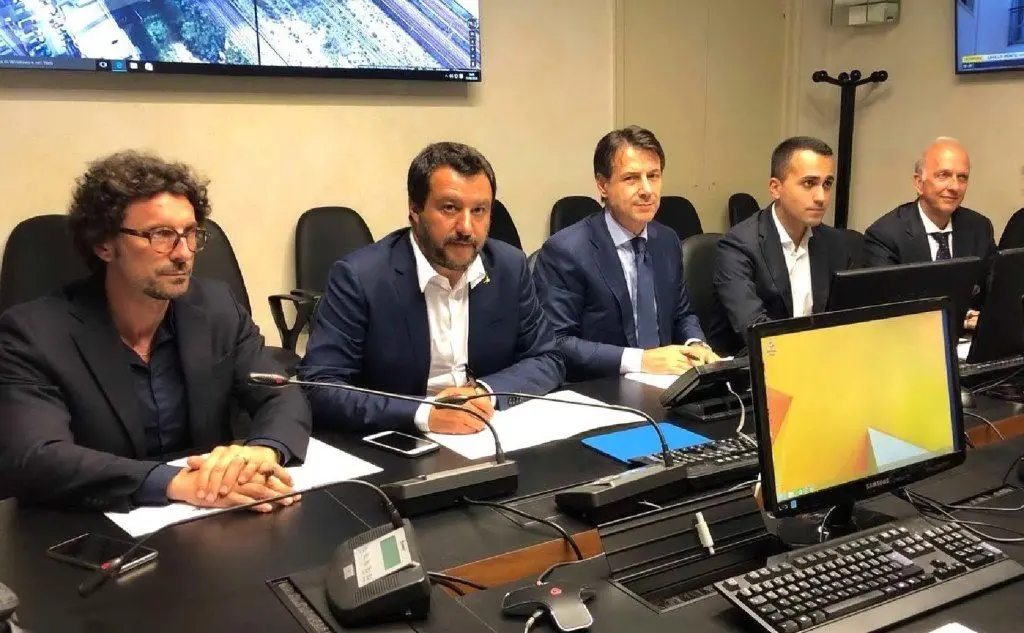 Toninelli, Salvini, Conte e Di Maio a Genova