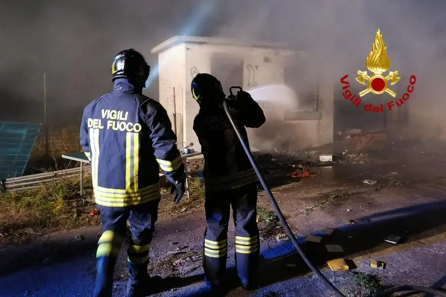 (foto vigili del fuoco)