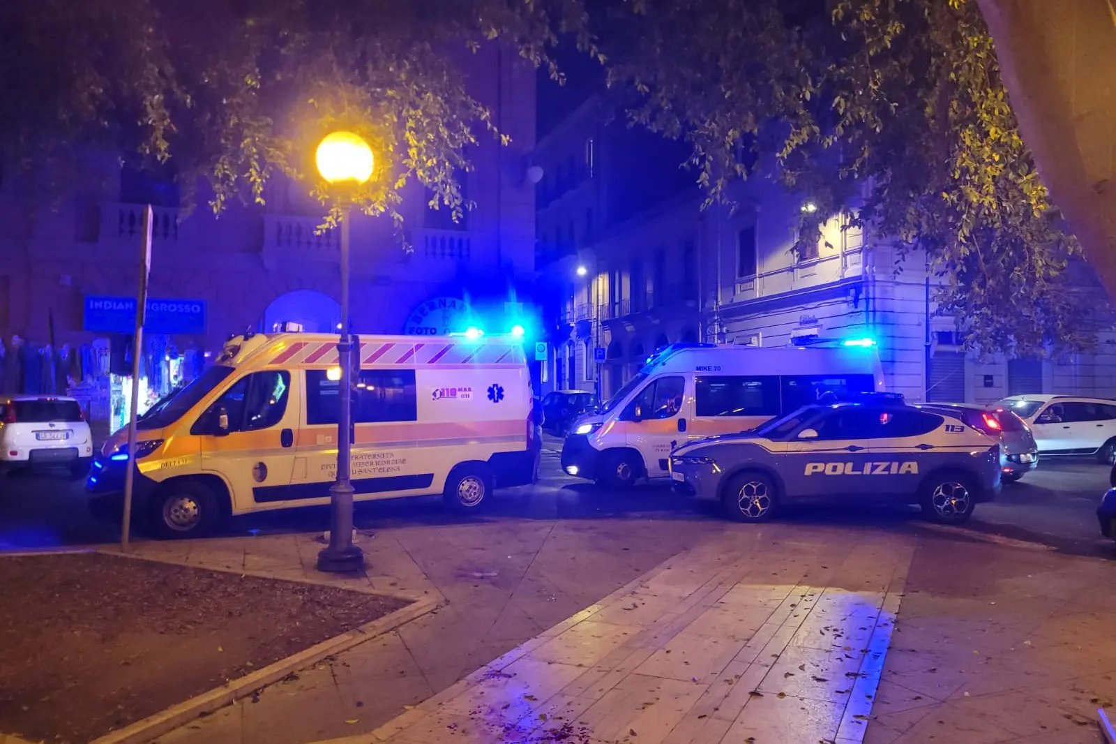 Polizia nel centro di Cagliari (Archivio)
