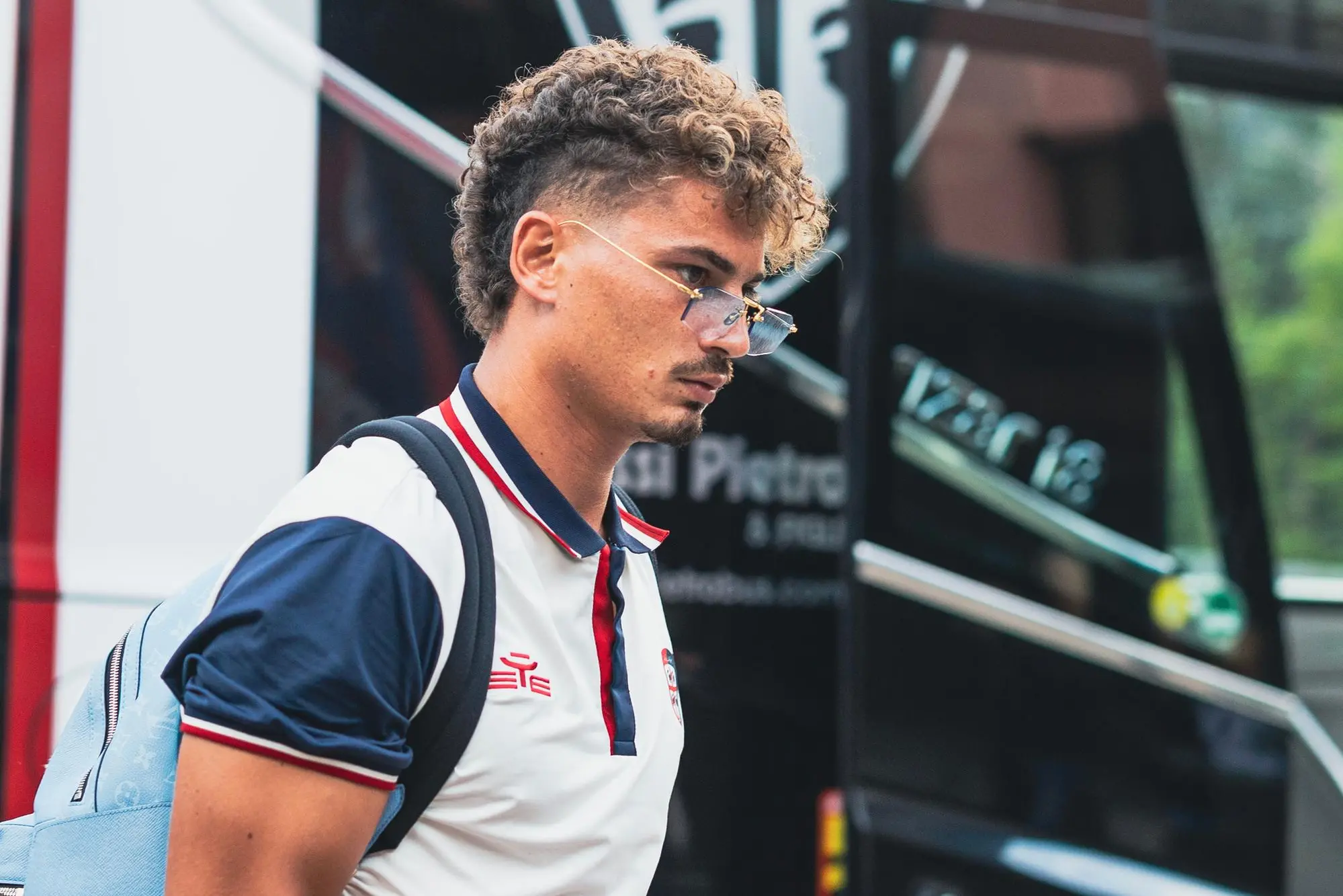 Sebastiano Esposito con il Cagliari nel ritiro di Ponte di Legno (foto Valerio Spano)