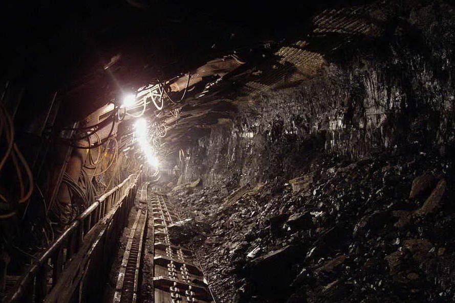 Esplosione in una miniera d'oro: morti e feriti