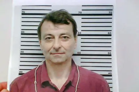 Un'immagine d'archivio di Cesare Battisti (ANSA/ISABELLE SIMON)